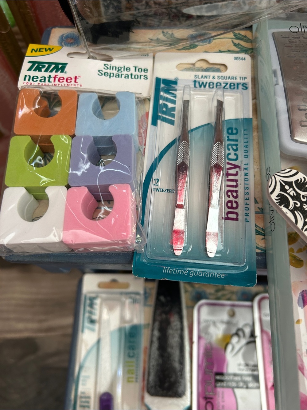 Mani & Pedi, Foot & Hand Care Kit with Travel Case - Picture 5 of 7